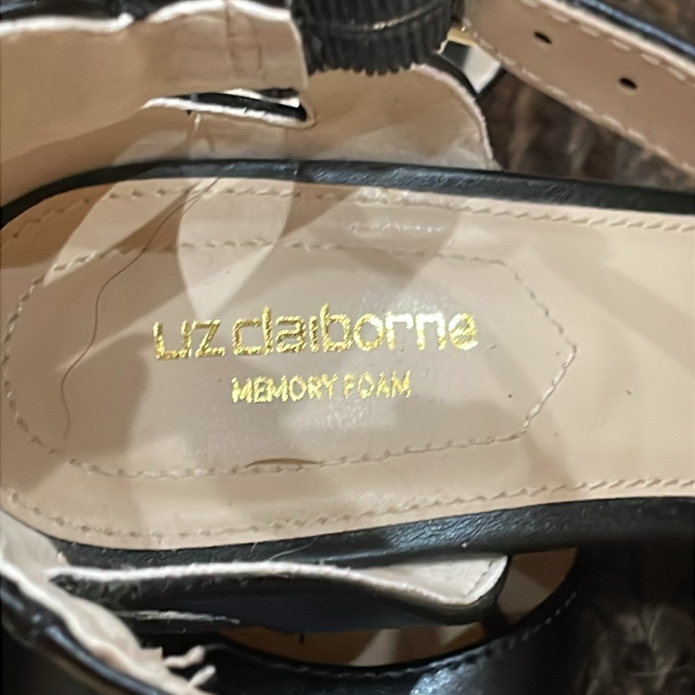 LIZ CLAIBORNE Black Octavia Wedge Shoes with Ankle Strap Sz. 7 1/2 - Picture 4 of 10